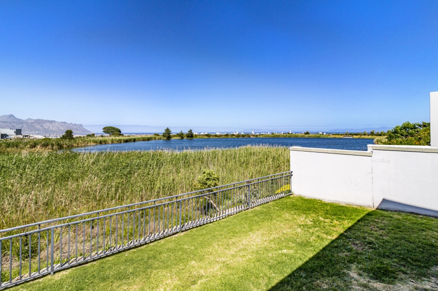 3 Bedroom Property for Sale in Dennegeur Western Cape